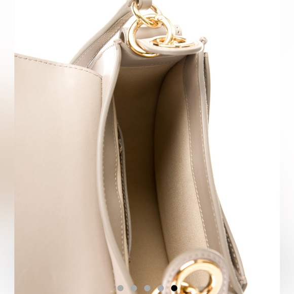 Chloe Tess Bag - Light Tan/Gold - Picture 4 of 5